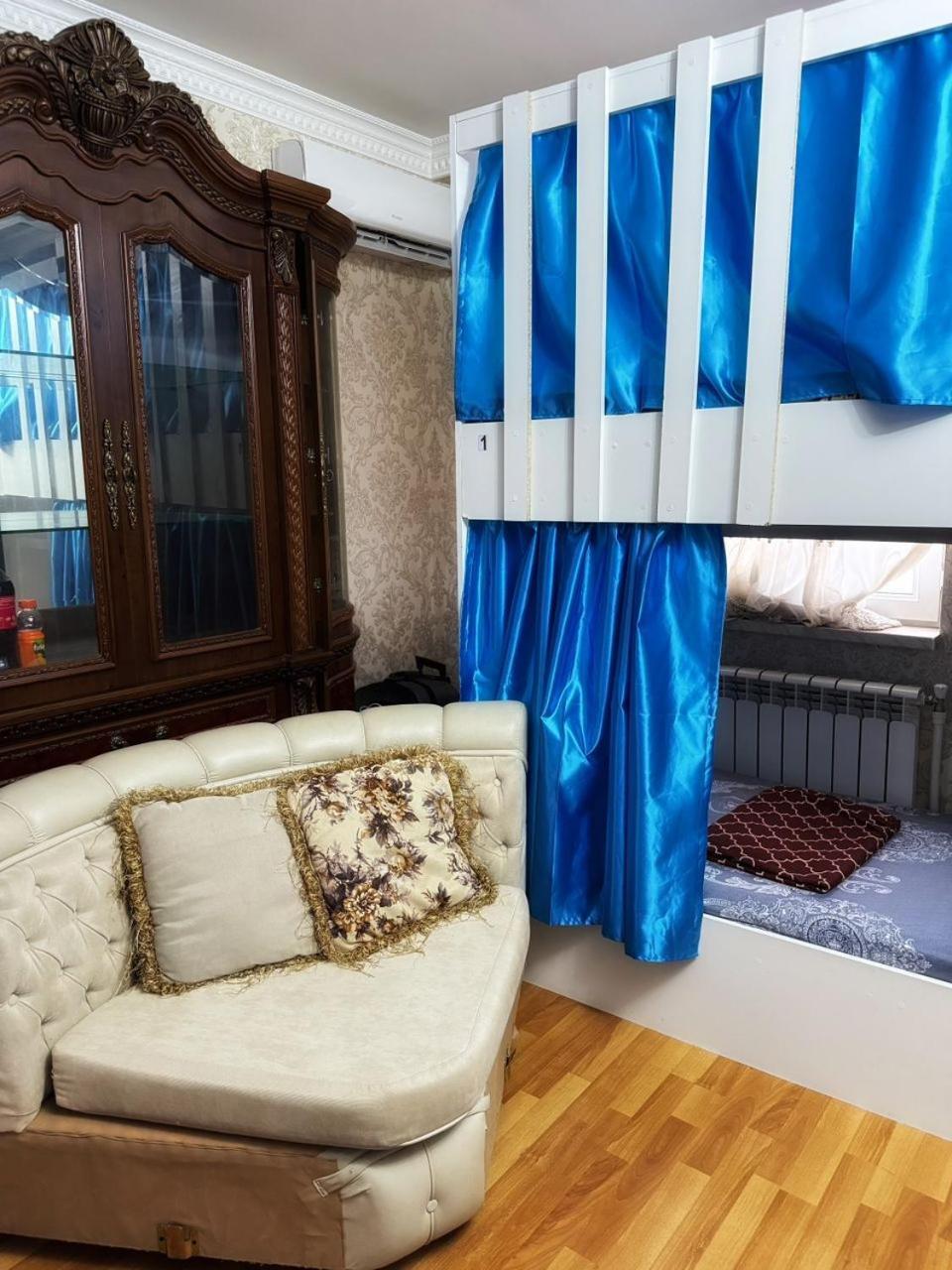 Central Baku Hostel מראה חיצוני תמונה