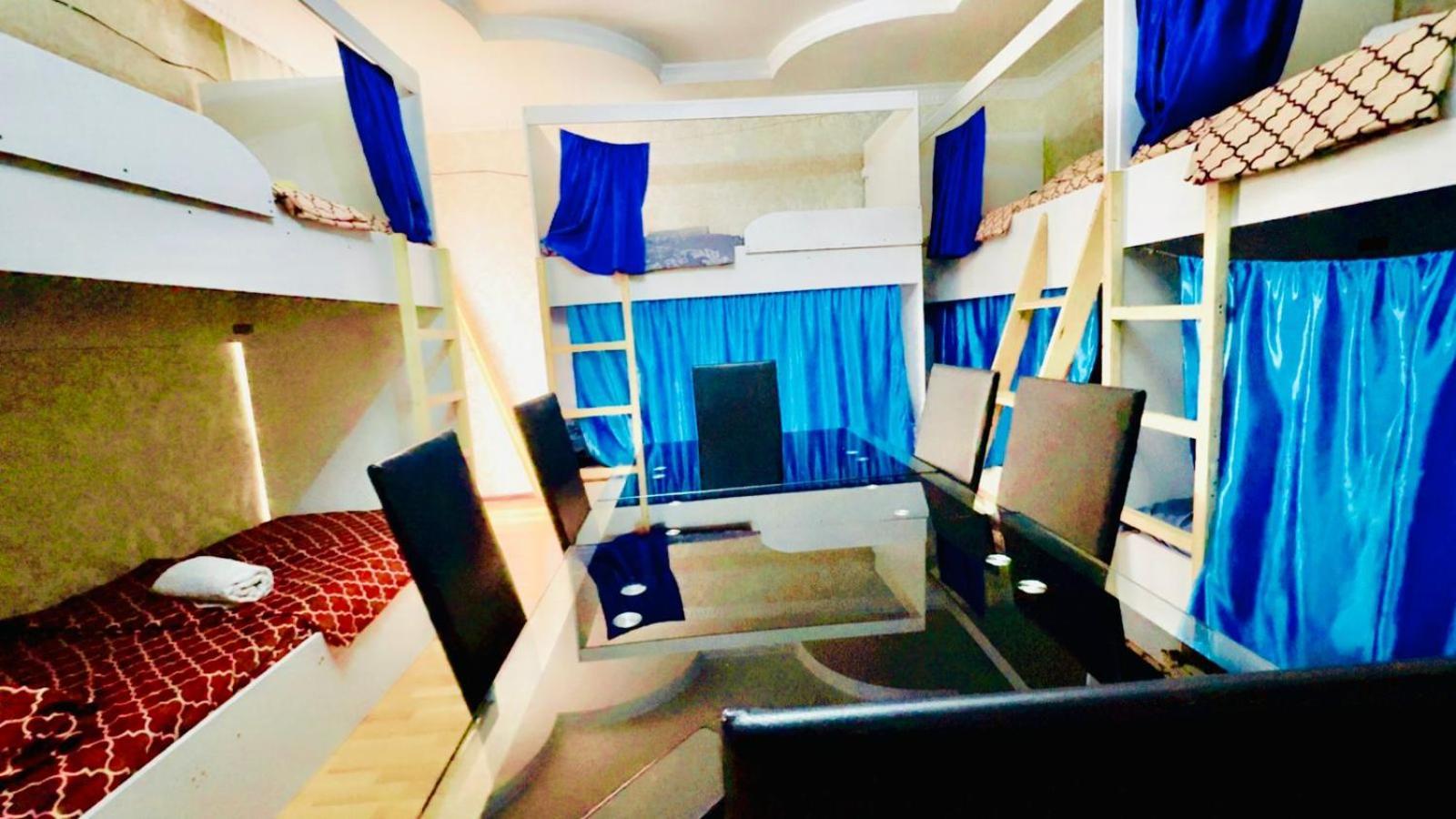Central Baku Hostel מראה חיצוני תמונה