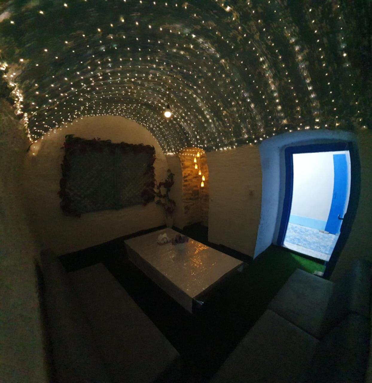 Central Baku Hostel מראה חיצוני תמונה