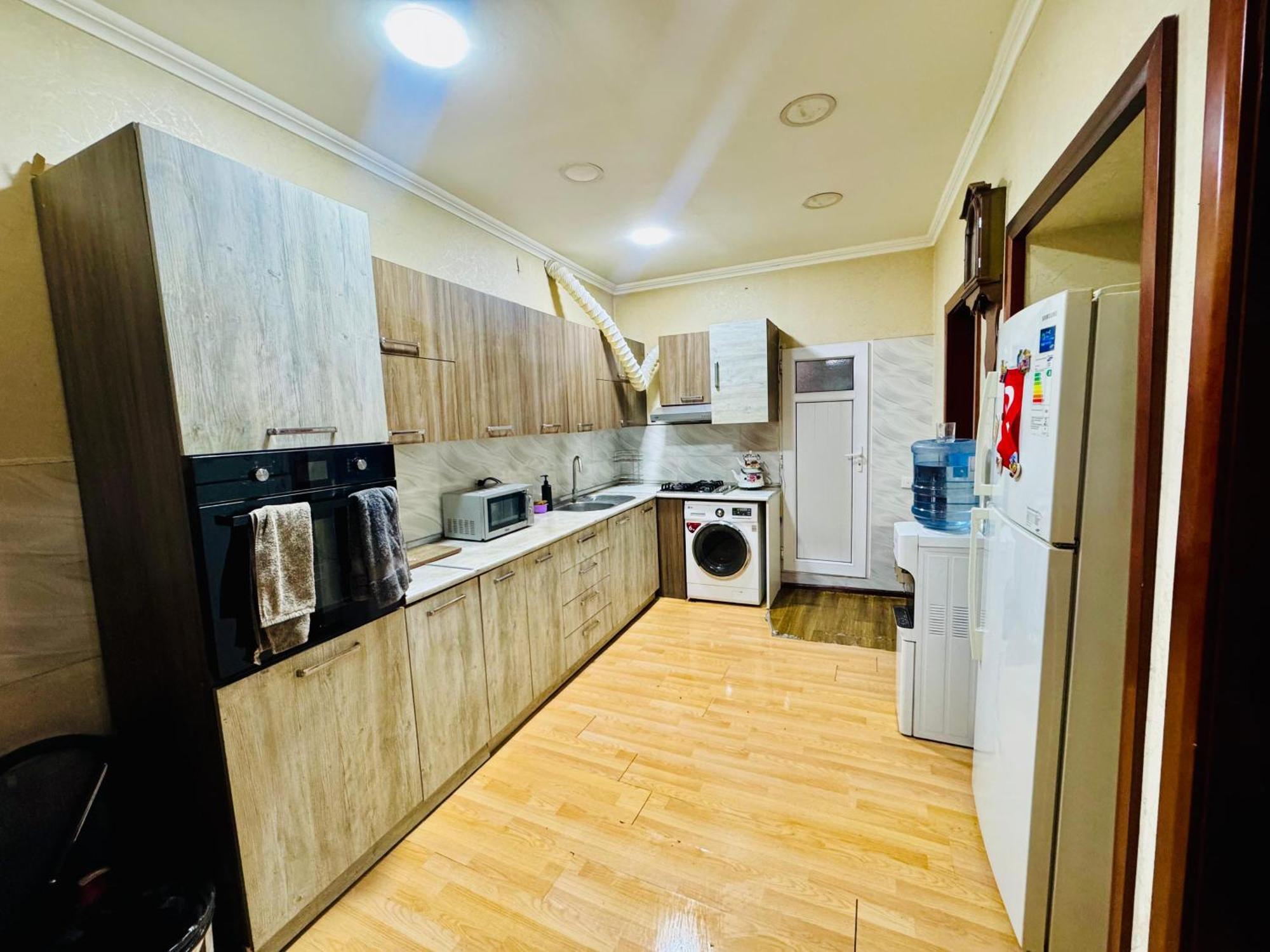 Central Baku Hostel מראה חיצוני תמונה